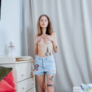 [Image: 661751a6.jpg]